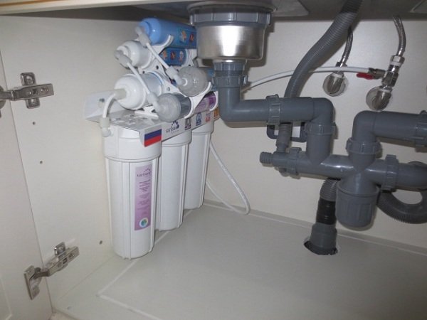 Bắt bệnh cho các loại máy lọc nước sử dụng trong gia đình